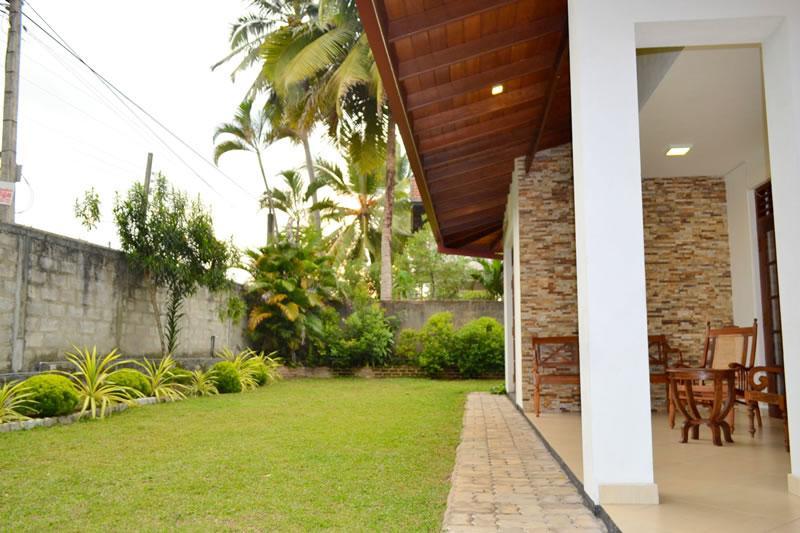 Hasara Villa One Polgasowita Екстериор снимка